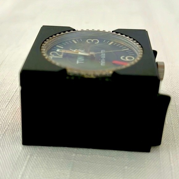 Timex~Mini Alarm Clock - Picture 10 of 14